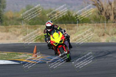 media/Nov-06-2022-SoCal Trackdays (Sun) [[208d2ccc26]]/Turns 2 and 1 Exit (120pm)/